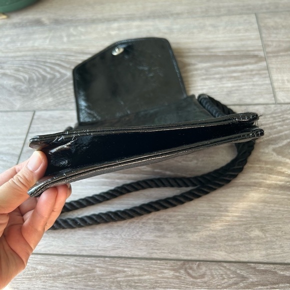 Vintage Patent Leather Lightweight Organizer Shoulder Messenger Bag - Picture 8 of 15